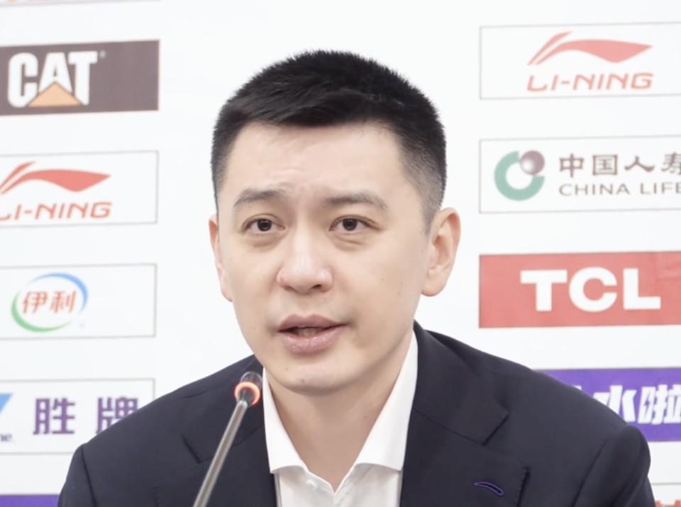 华体会体育官方网站-杨鸣：比赛输了但我非常满意，全队12个人都像外援一样在努力
