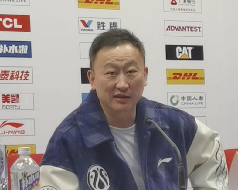 华体会体育官方网站-刘维伟谈威瑟斯庞：输球我可以担责，但他总闹情绪实在让我太累